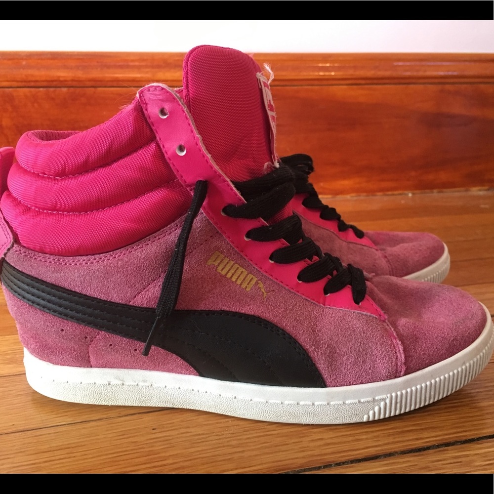 Suede Puma Wedge Sneakers- 8m